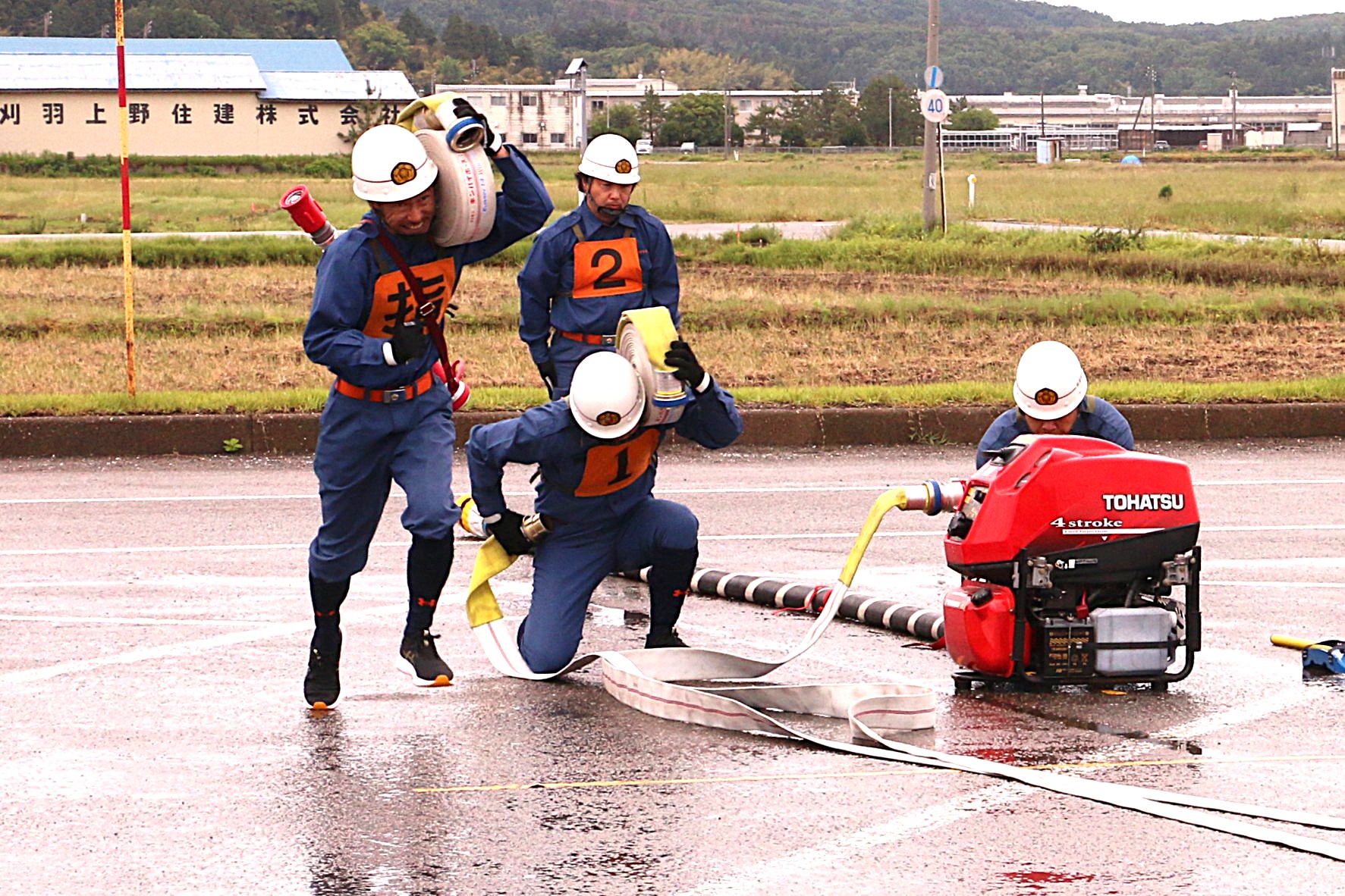 刈羽村消防団のポンプ操法競技会 割町新田が３連覇のサムネイル
